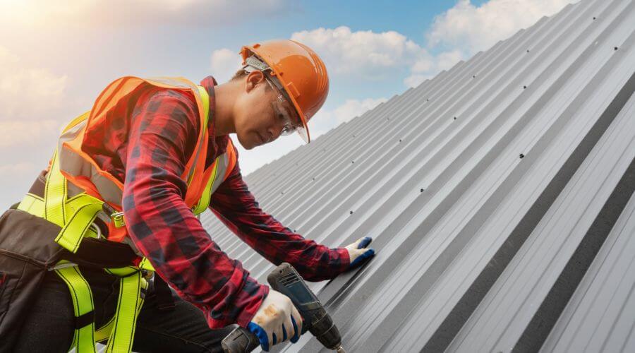 Professional Emergency Roof Repairs services in Ernul, NC